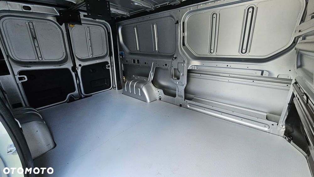 Renault Trafic L2 Długi Nawigacja Kamera Klima Parktronik Hak - 27