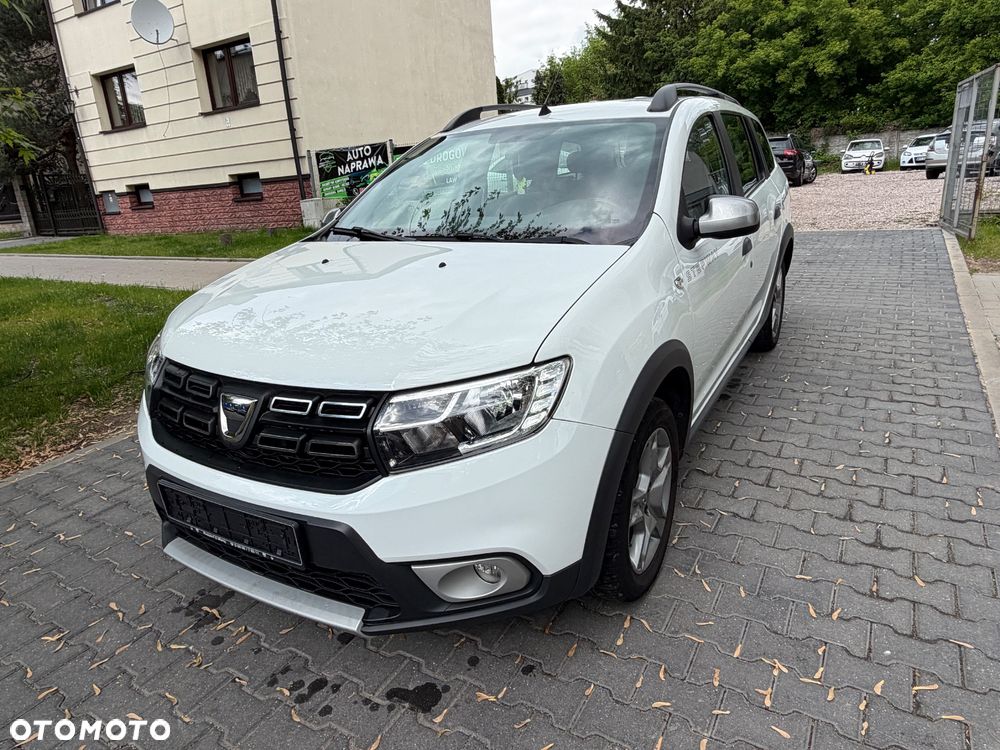 Dacia Logan 0.9 TCe Stepway S&S - 13