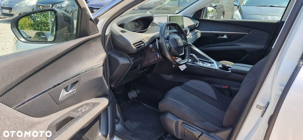 Peugeot 3008 - 17