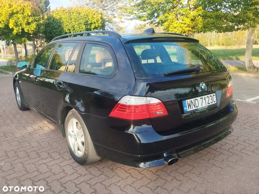 BMW Seria 5 520d Touring Edition Sport - 8