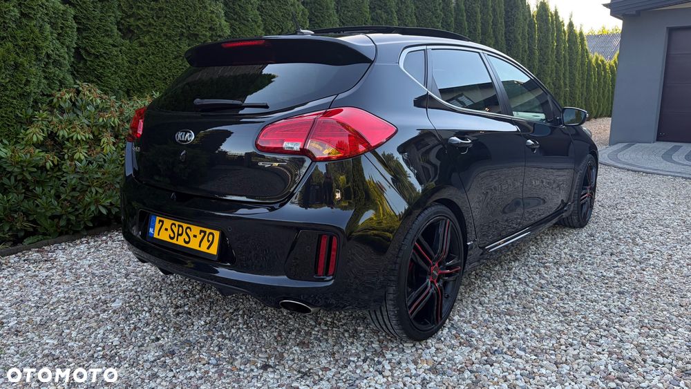 Kia Ceed 1.6 T-GDI GT-Track - 8