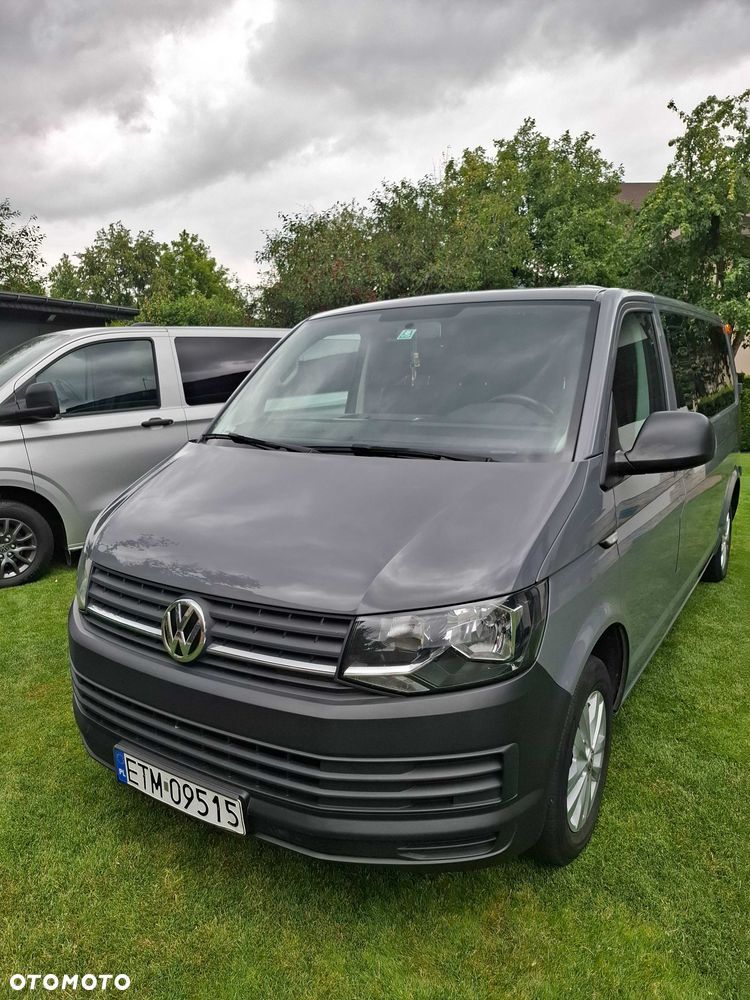 Volkswagen Transporter - 1