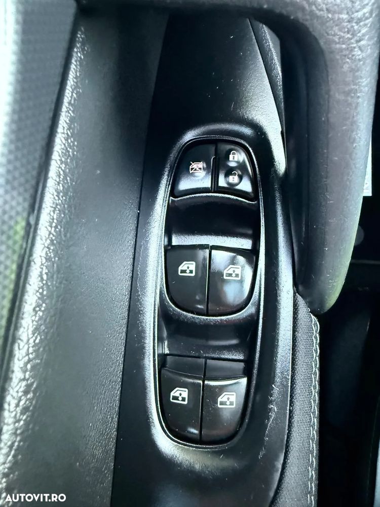 Nissan Qashqai 1.5 DCI TEKNA - 33