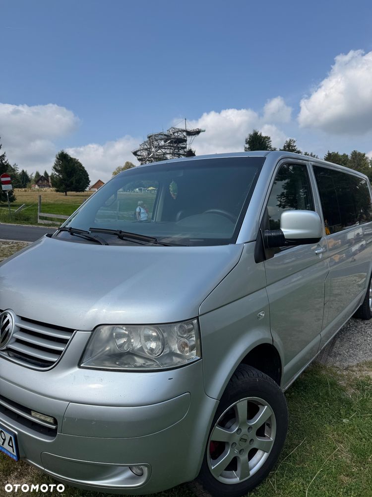 Volkswagen Caravelle - 4