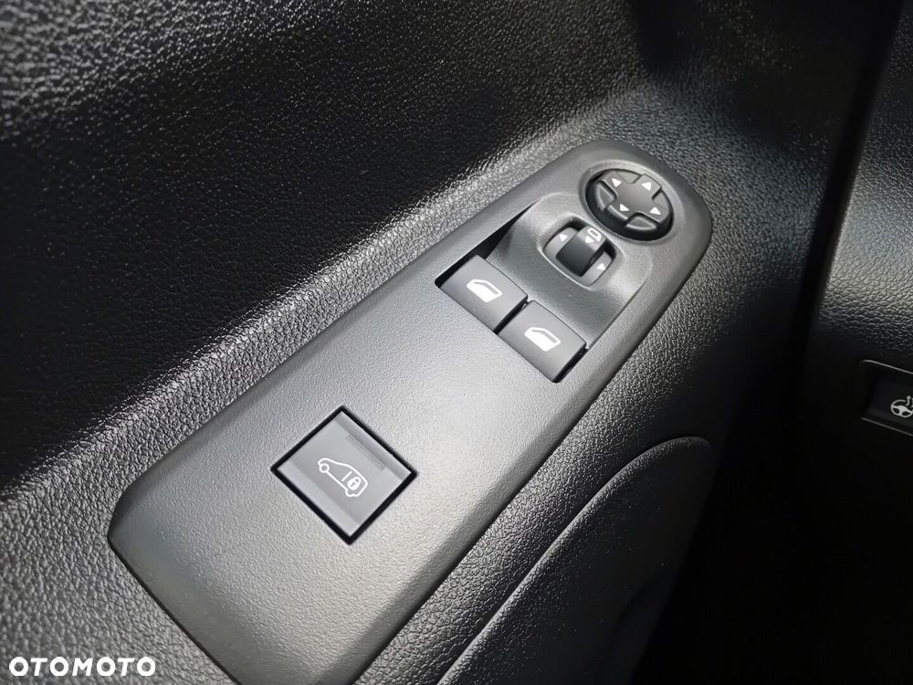 Toyota PROACE CITY - 21