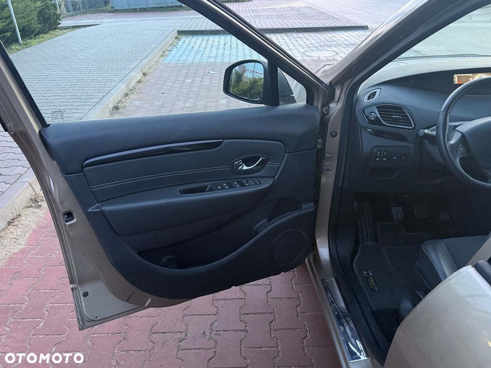 Renault Scenic Energy TCe 115 S&S LIMITED - 17