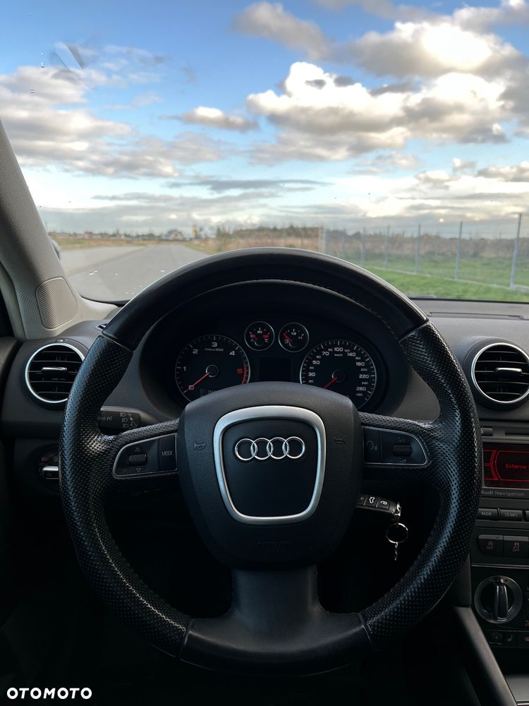 Audi A3 3-drzwiowe 2.0 TDI DPF Ambition - 10