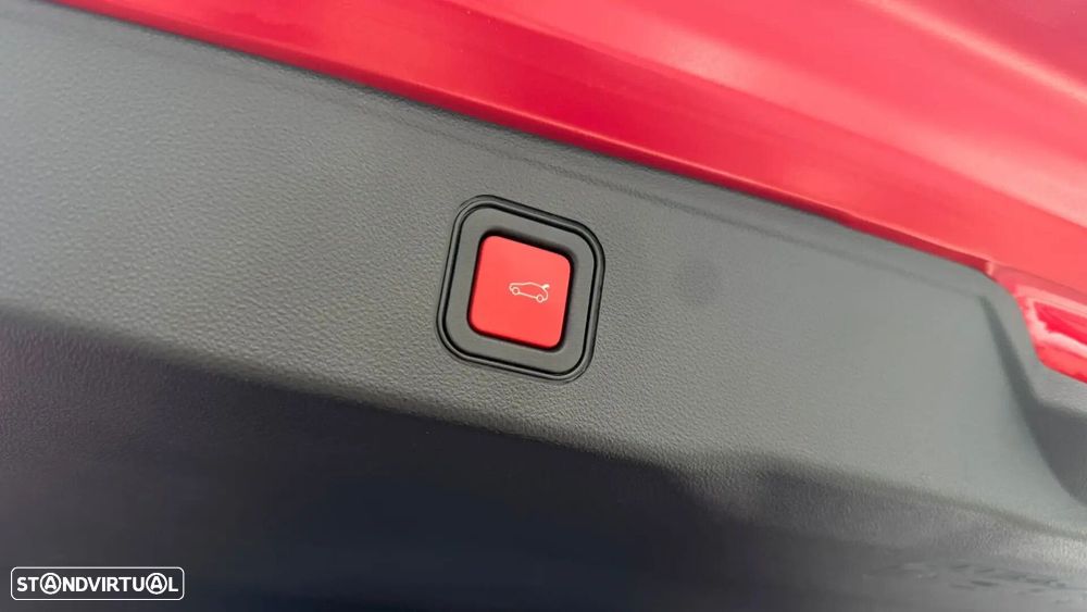 Jeep Avenger 1.2 GSE T3 Summit - 11