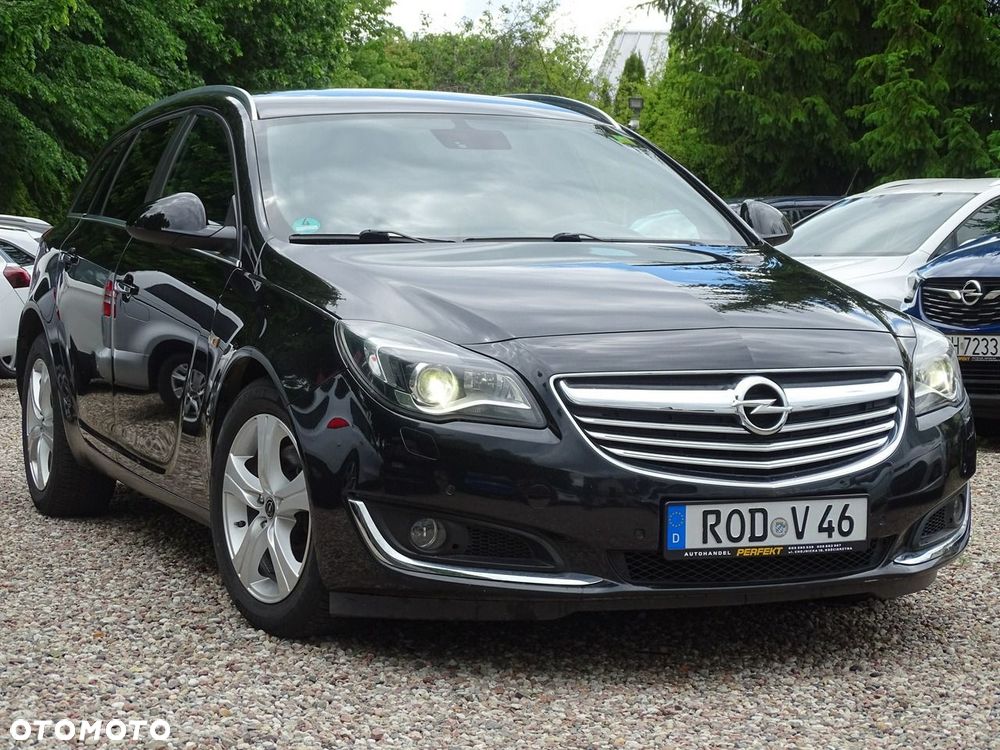 Opel Insignia - 1
