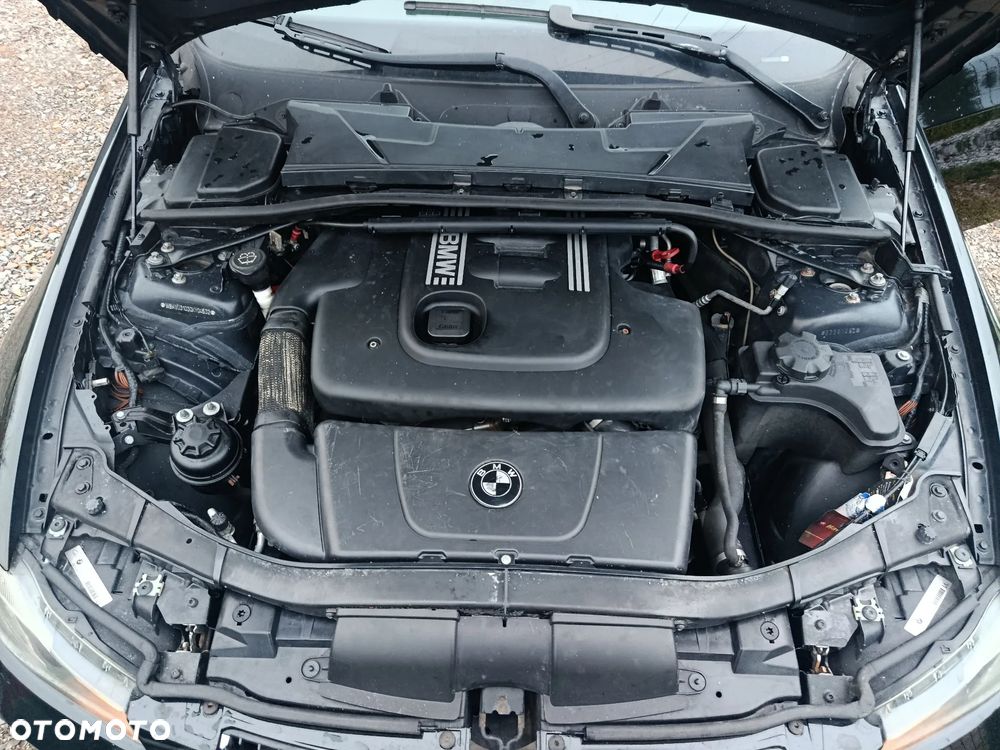 BMW Seria 3 320d - 18
