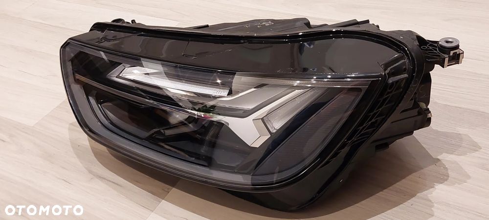 Reflektor przedni Audi Q5 Full Led 2021 - 3