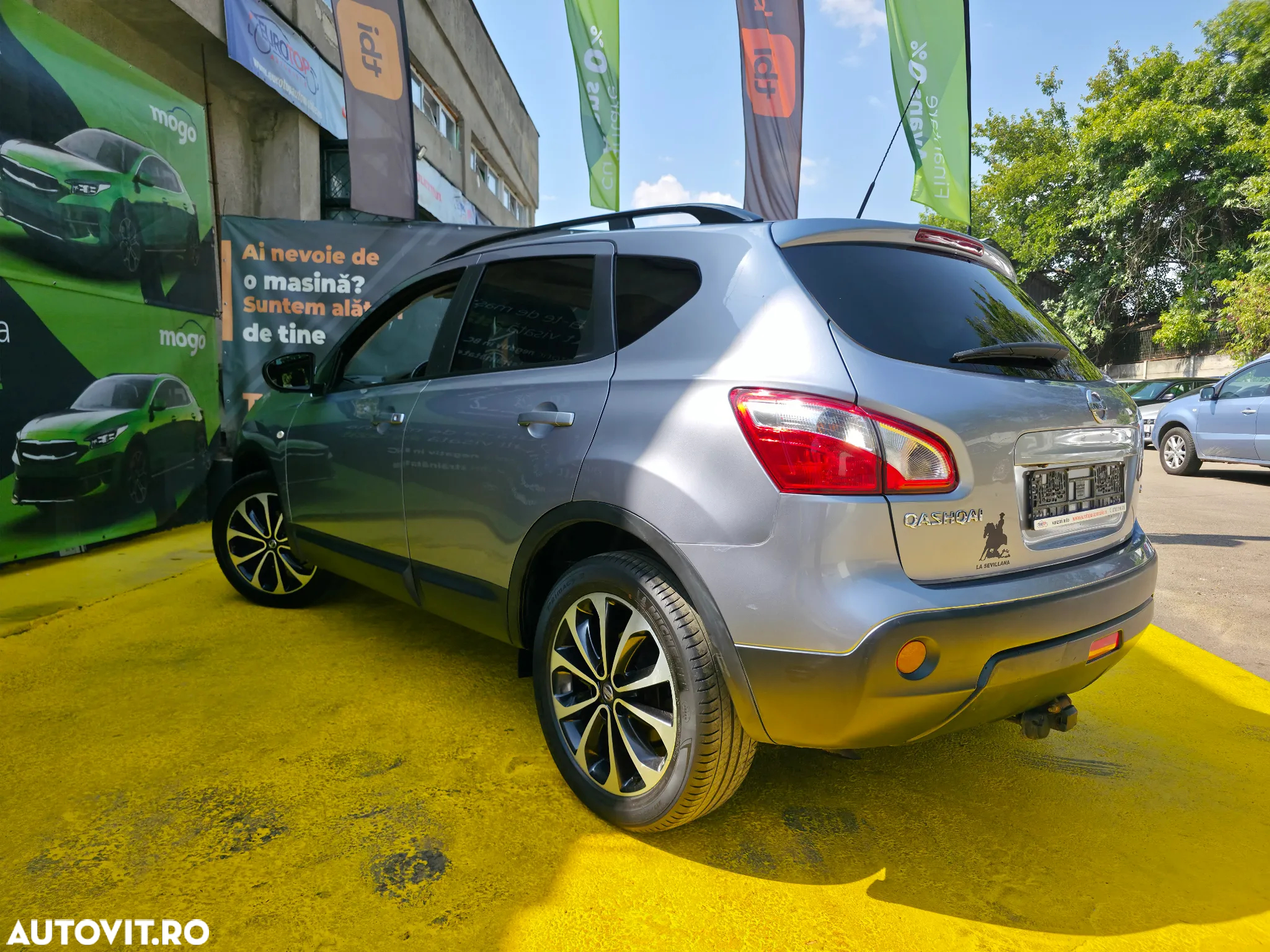 Nissan Qashqai 2.0 dCi DPF 4x4 Aut tekna - 7