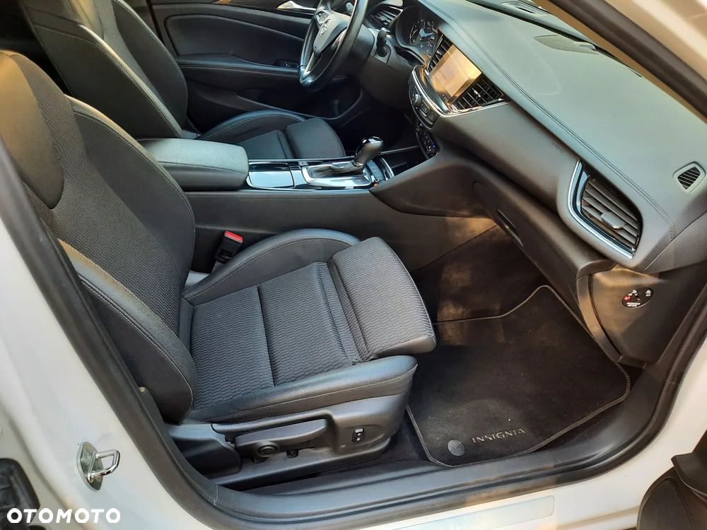 Opel Insignia 1.6 CDTI Innovation S&S - 24