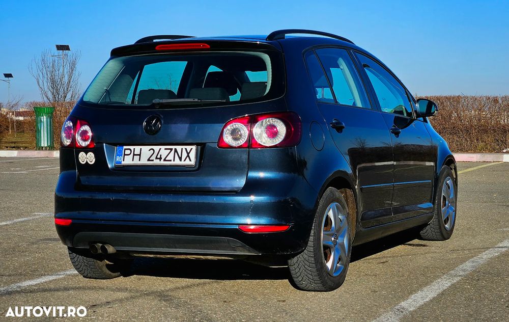 Volkswagen Golf 1.4 TSI Exclusive - 3