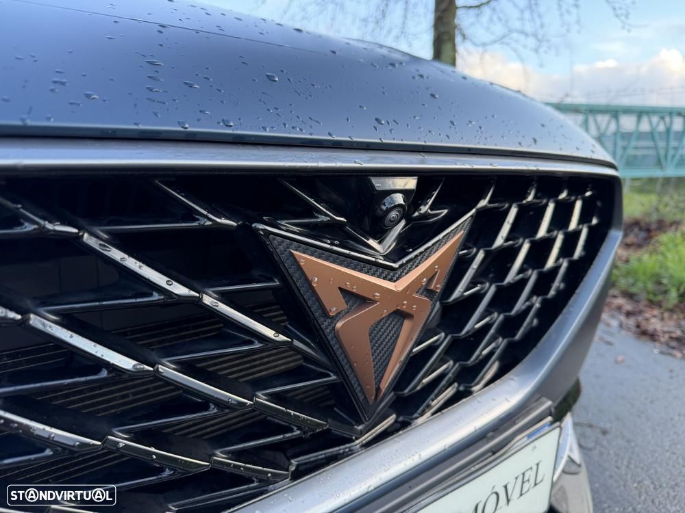 Cupra Formentor 1.4 e-Hybrid DSG VZ - 11