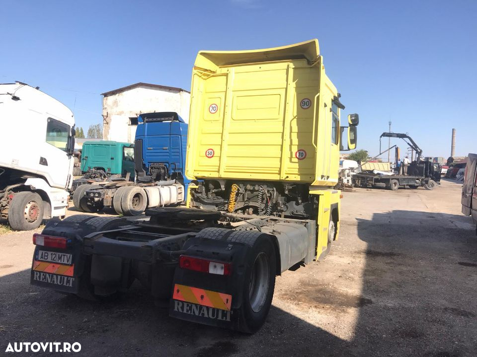 Dezmembrez Renault Magnum 460 - 6