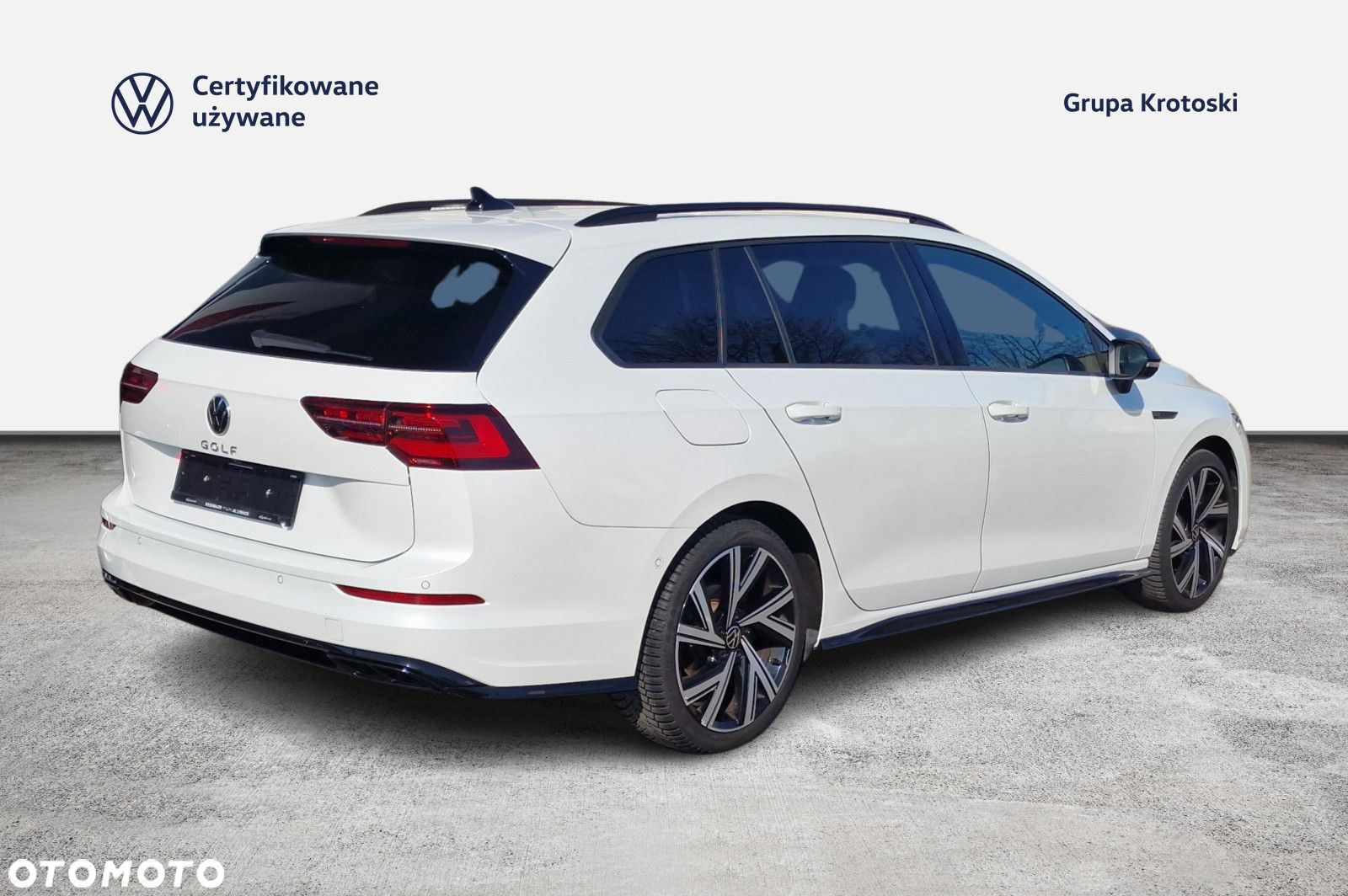 Volkswagen Golf VIII 2.0 TSI Style DSG - 5