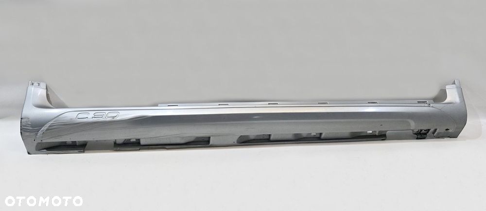 nakładka listwa progu prawa volvo c30 09-12r lift r-designe 31213351 - 1