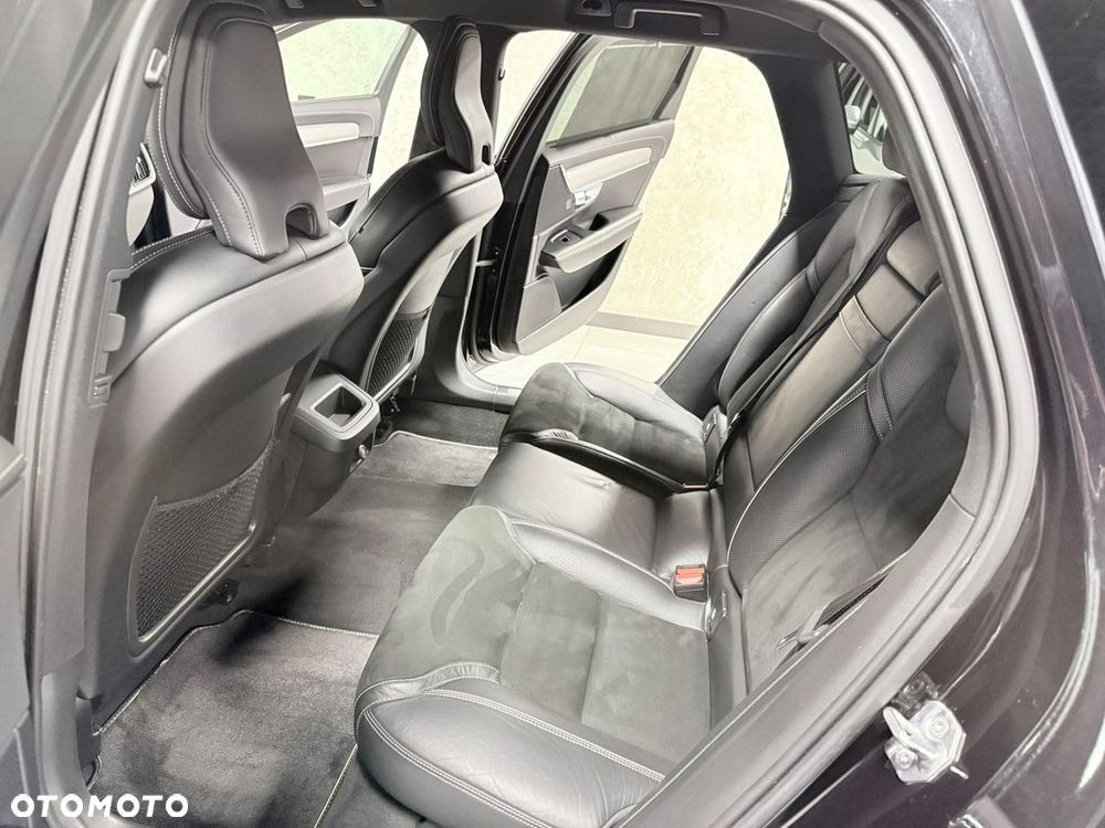 Volvo V90 B5 D AWD Geartronic RDesign - 35