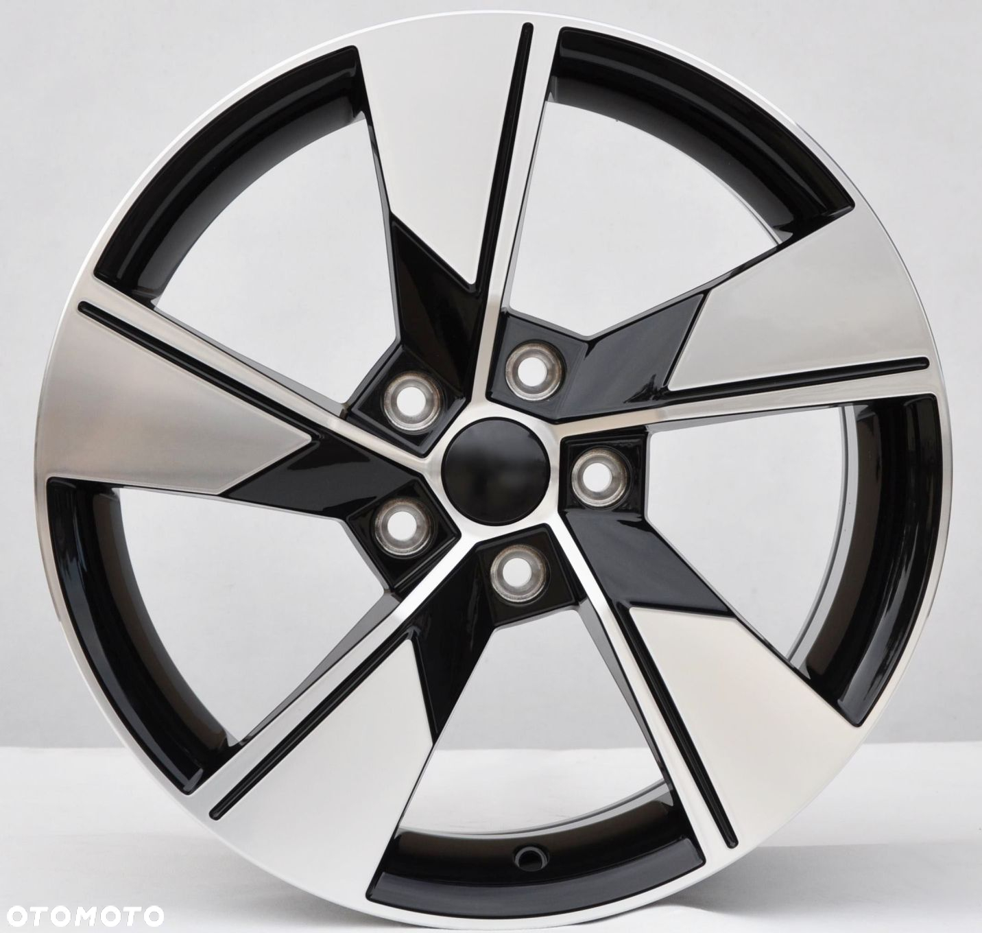 5626 MB FELGI 17 5x112 SKODA OCTAVIA RS SUPERB - 2