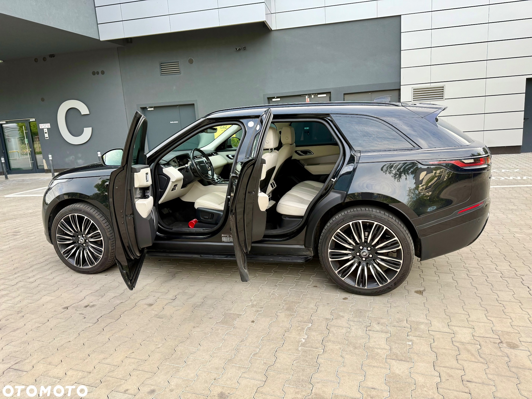 Land Rover Range Rover Velar - 12