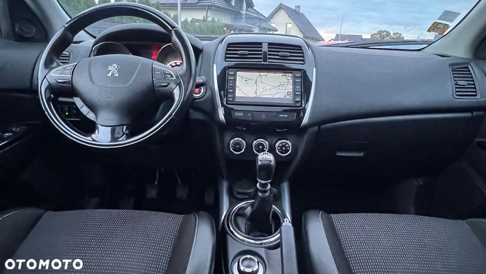 Peugeot 4008 - 28