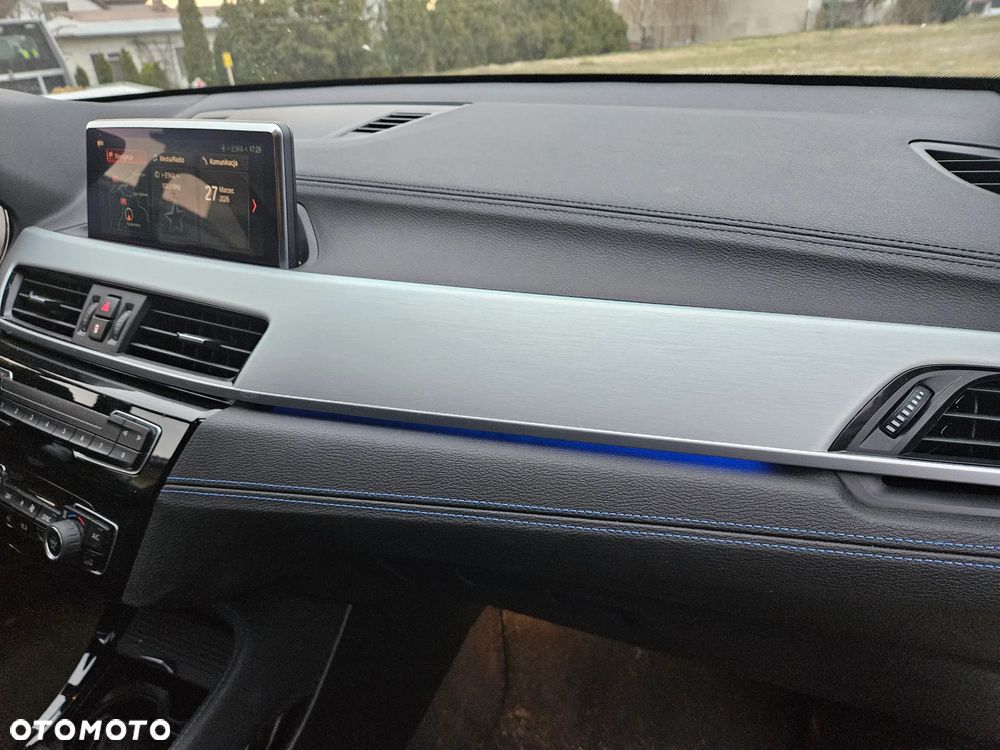 BMW X1 sDrive18d Business Edition sport - 20