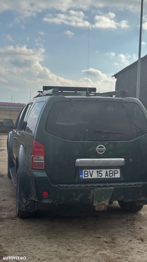 Nissan Pathfinder 2.5 dCi Aut LE - 7