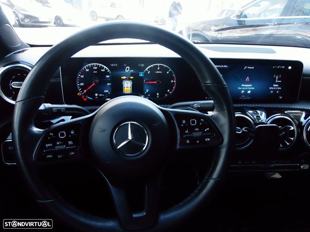 Mercedes-Benz A 180 d 7G-DCT Edition 2020 - 19