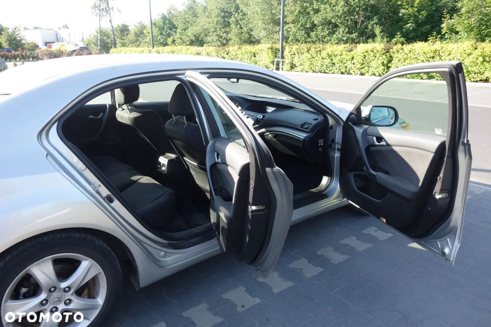 Honda Accord 2.0 Elegance - 10