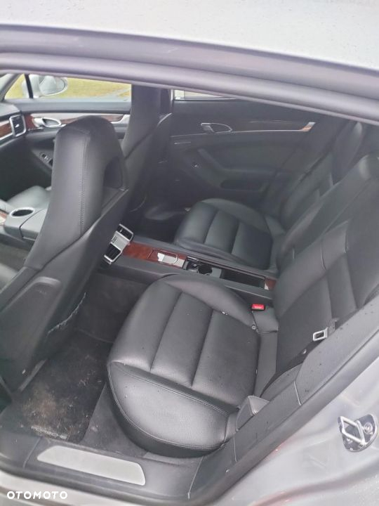 Porsche Panamera - 7