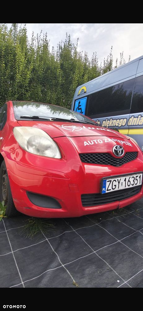 Toyota Yaris - 3
