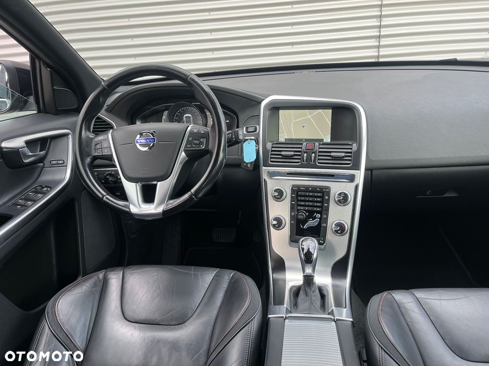 Volvo XC 60 D3 Ocean Race - 14