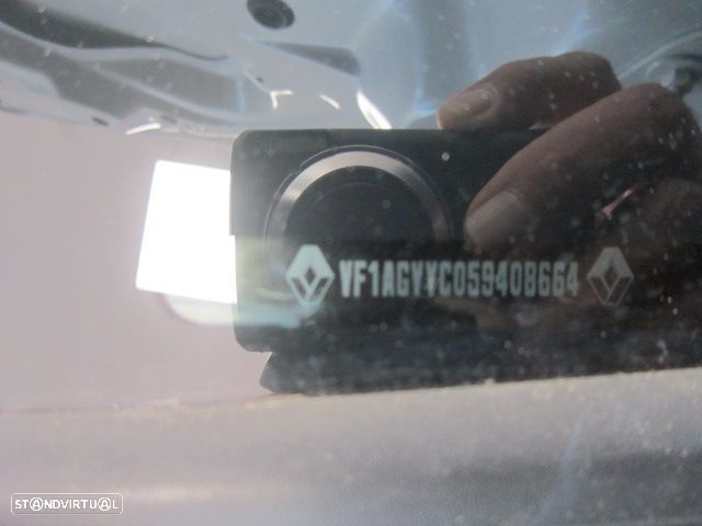 Renault Zoe (c/ Bateria) Life 40 Q90 - 18