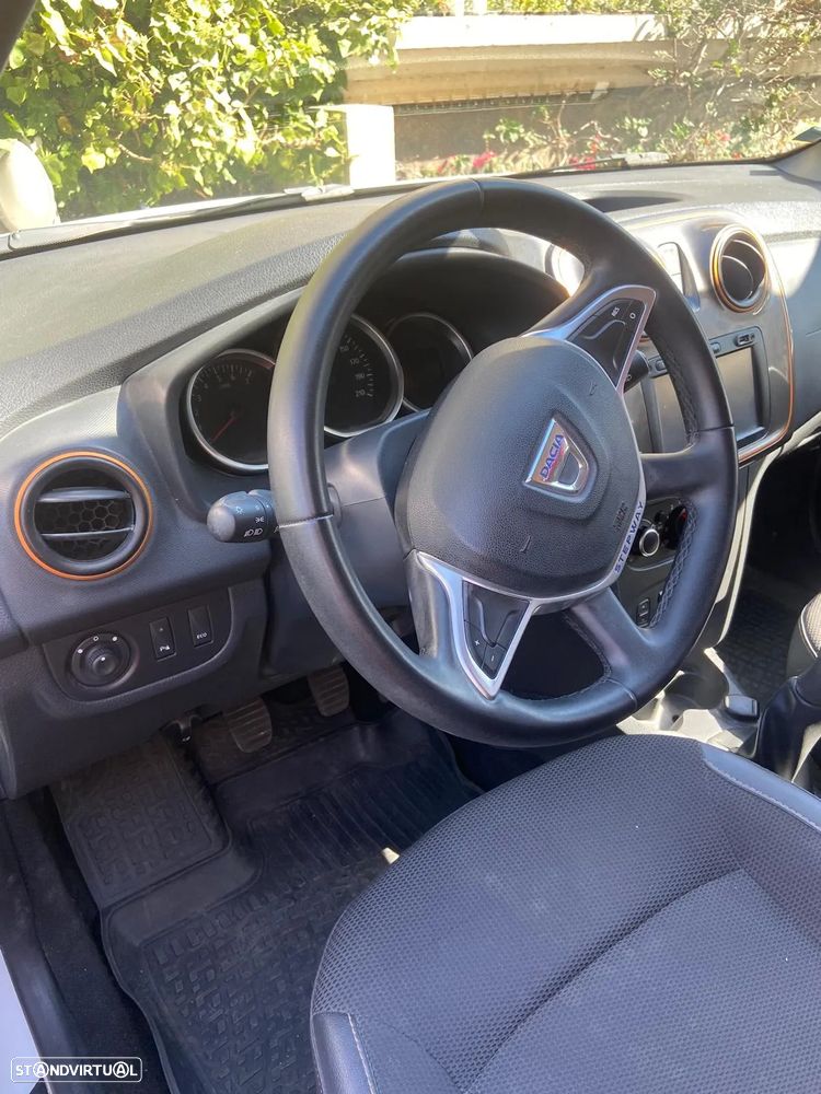 Dacia Sandero 0.9 TCe Stepway - 5