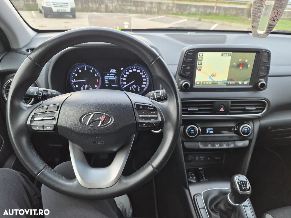 Hyundai KONA - 26