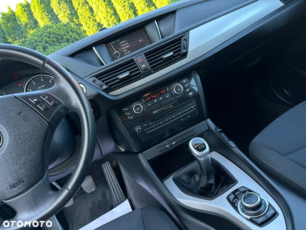 BMW X1 sDrive18i xLine - 4