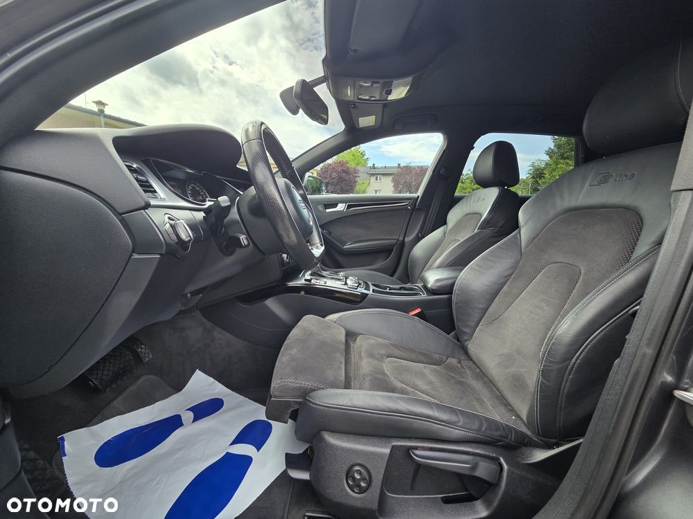 Audi A4 Avant 2.0 TDI Quattro Sport S tronic - 33