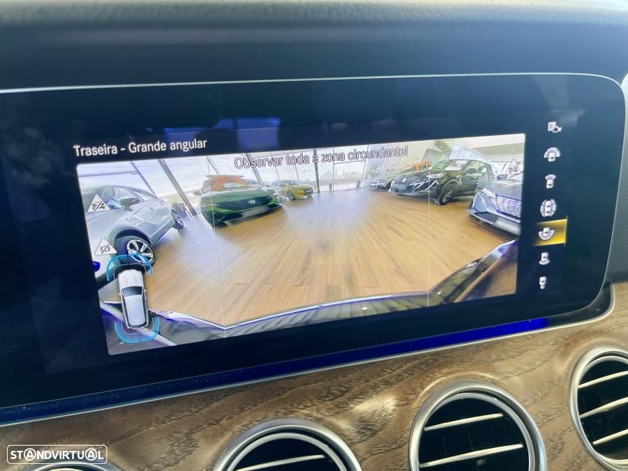Mercedes-Benz E 300 de Exclusive Line - 22