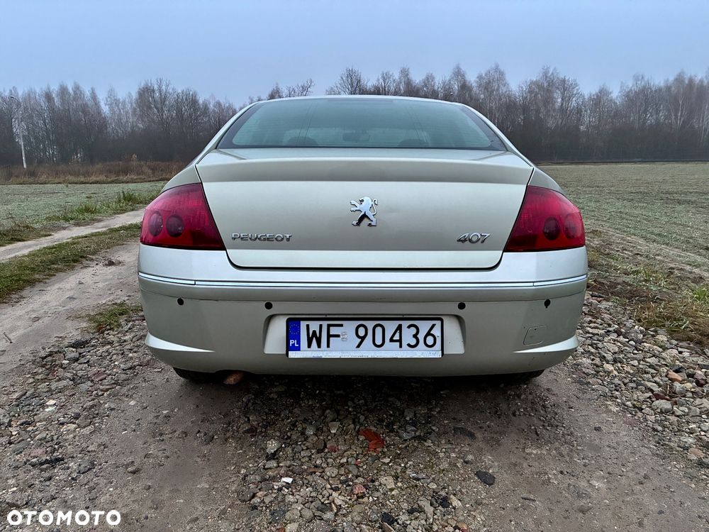 Peugeot 407 2.0 Premium Navtech - 13