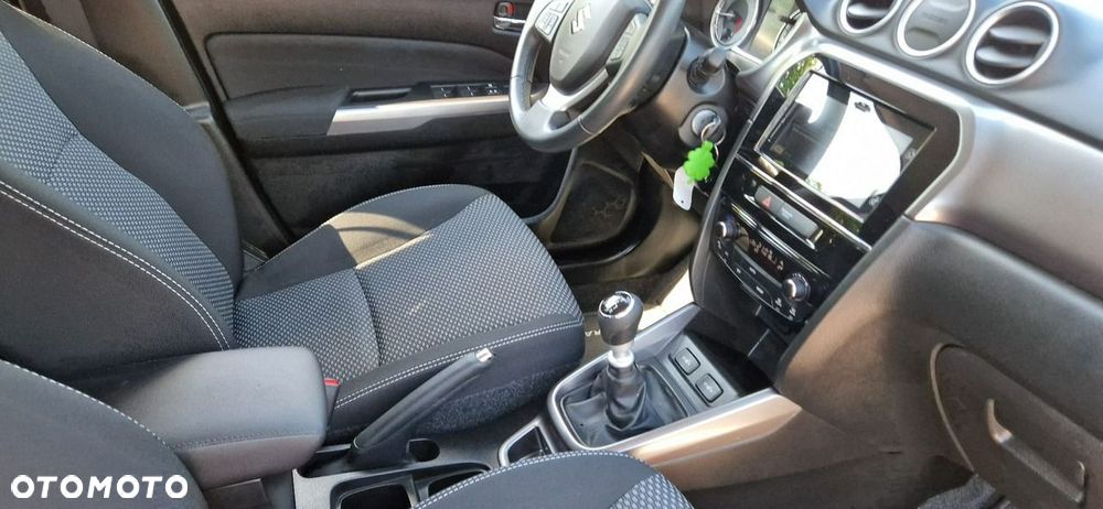 Suzuki Vitara - 36