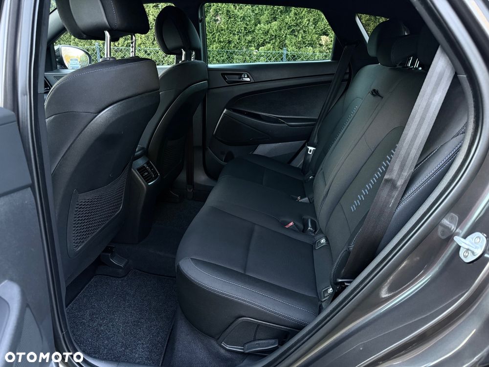 Hyundai Tucson blue 1.6 GDi 2WD Passion - 13