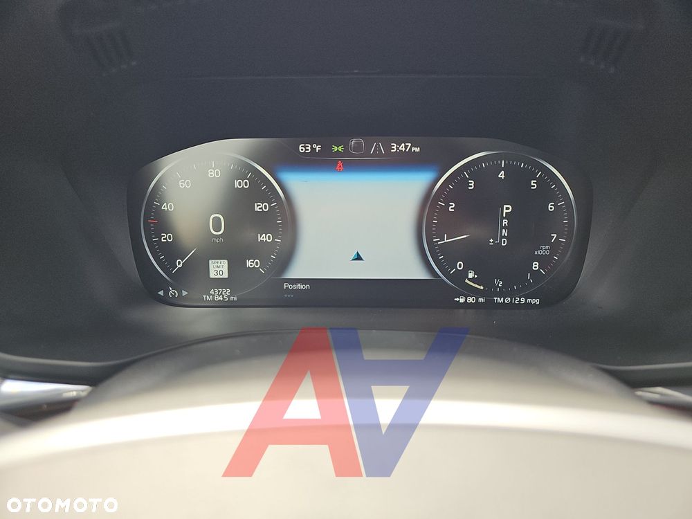 Volvo XC 60 T6 AWD Geartronic RDesign - 12