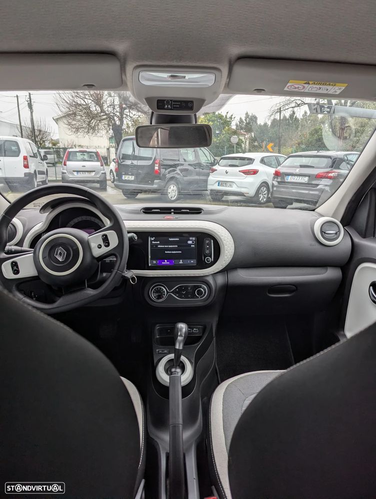 Renault Twingo E-Tech. 22 Techno - 10