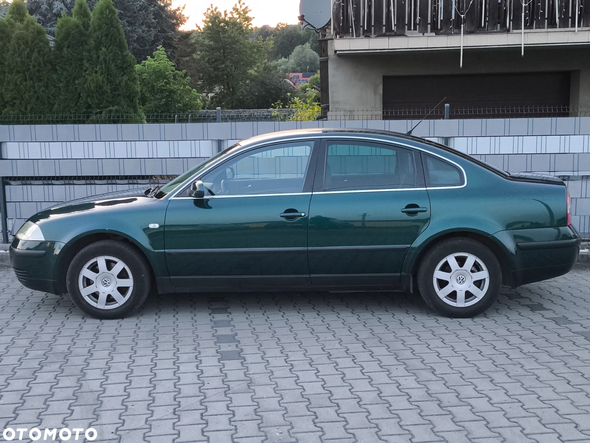 Volkswagen Passat 1.6 Comfortline - 5