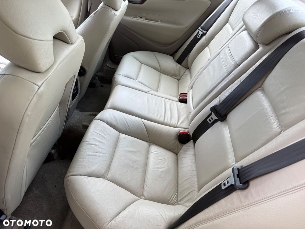 Volvo S60 D5 Momentum - 11