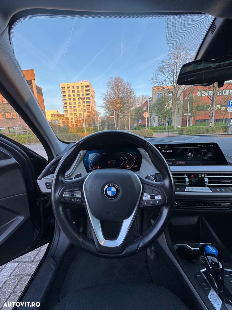 BMW Seria 1 120d AT - 6