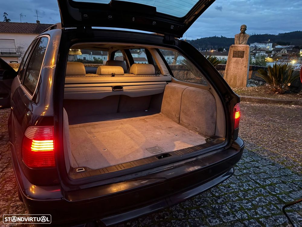 BMW 525 d Touring - 18
