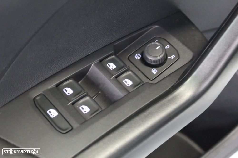 VW T-Cross 1.0 TSI Life - 19