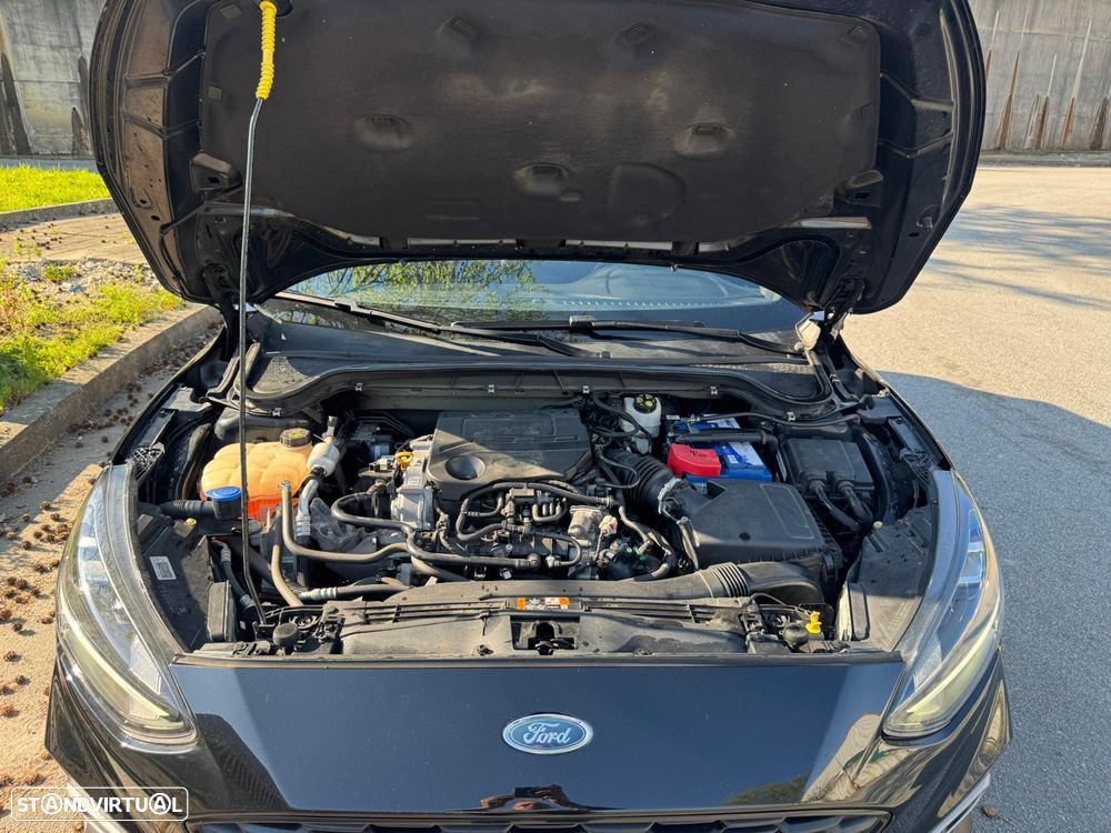 Ford Focus 1.0 EcoBoost Active - 12